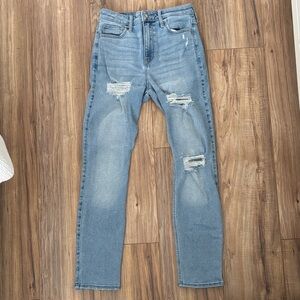 Hollister Ultra High-Rise Skinny Ankle Jeans - Size: 3 Regular (26 waist)